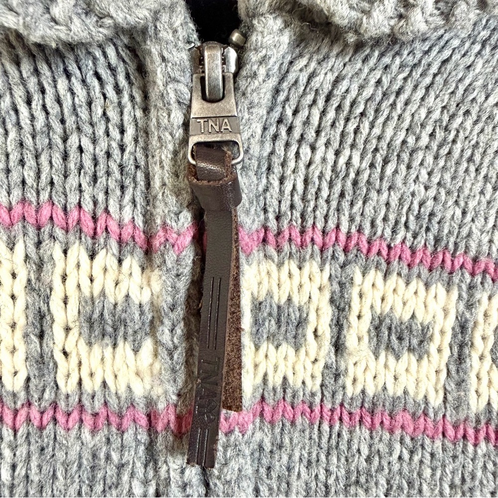 TNA 100% Lambswool Deer Fair Isle Zip Cardigan Sweater Medium Grey Nordic Cabin - Picture 4 of 15